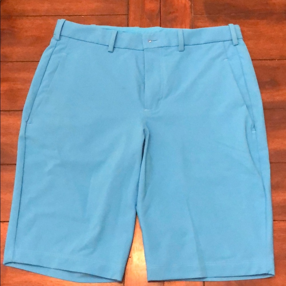 Men’s Blue golf shorts Size 34